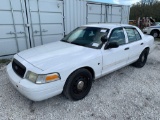 2010 Ford Crown Victoria 4 Door Police Cruiser