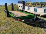 18 FT. 2002 Tandem Axle Belshe 8 Lug Equipment Trailer with Ramps