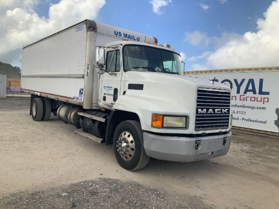 2003 Mack CH612 Box Truck