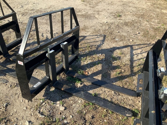 Unused 42in Kivel Pallet Forks and Frame