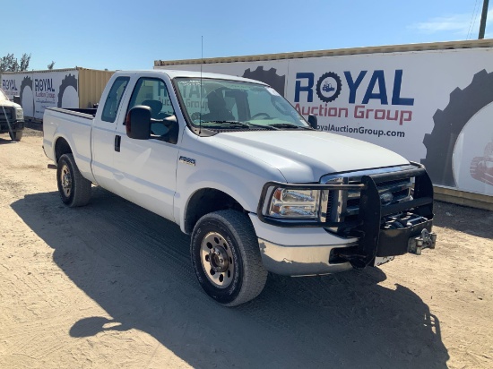 2006 Ford F-250 4x4 Extended Cab Pickup Truck