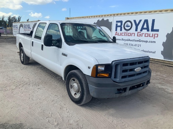 2006 Ford F-350 Crew Cab Pickup Truck