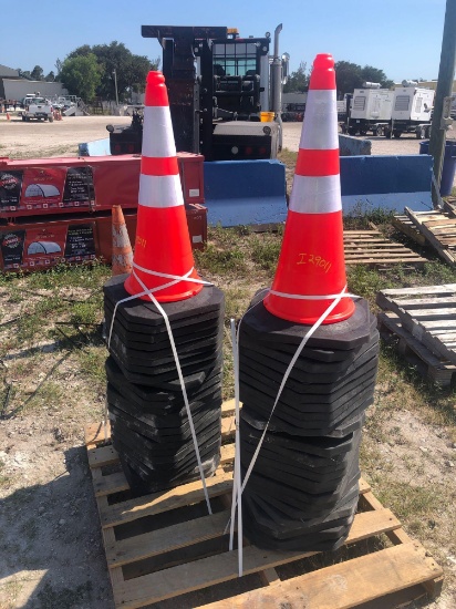 Unused 2021 AGROPTS Highway Cones