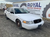 2011 Ford Crown Vic 4 Door Police Sedan