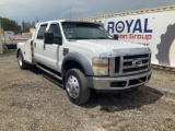 2008 Ford F-550 Crew Cab Dually Hauling Truck