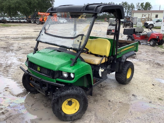John Deere Gator 4x4 Dump Utility Cart
