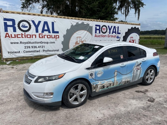 2013 Chevrolet Volt Hybrid 4-Door Sedan
