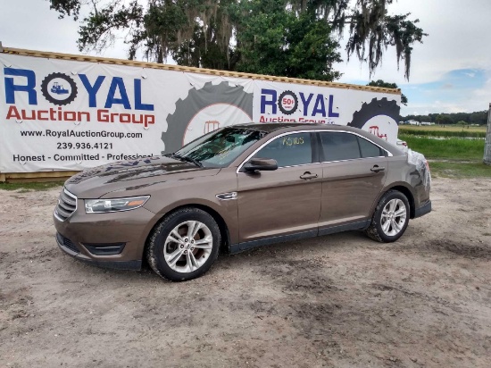 2015 Ford Taurus 4-Door Sedan