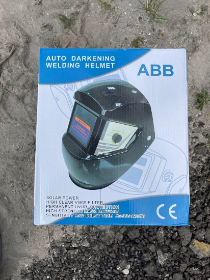 Unused Auto Darkening Welding Helmet