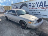 2009 Ford Crown Victoria 4 Door Police Cruiser