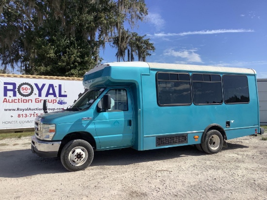 2016 Ford E-450 Champion Handicap Passenger Bus