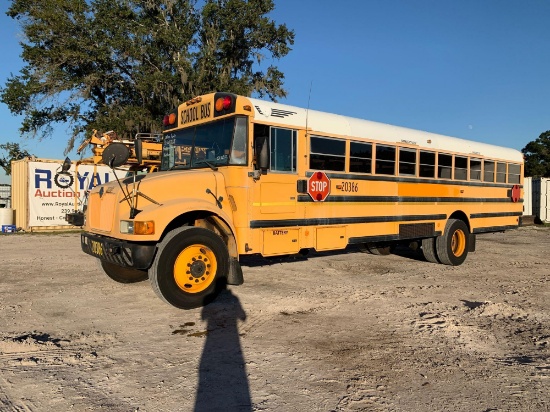 2003 IC Corporation 3000IC Passenger Bus