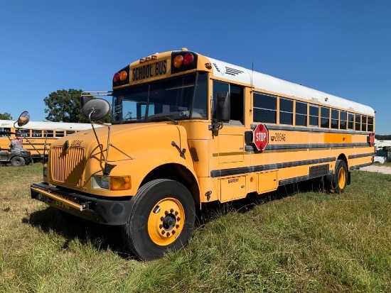 2003 IC Corporation 3000IC 66 Passenger Bus
