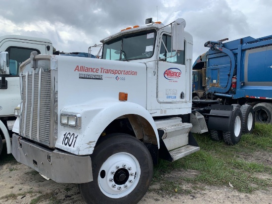 Kenworth T/A Day Cab Truck Tractor