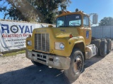 1985 Mack R686ST T/A Daycab Truck Tractor