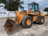 Case 621D Articulated Wheel Loader