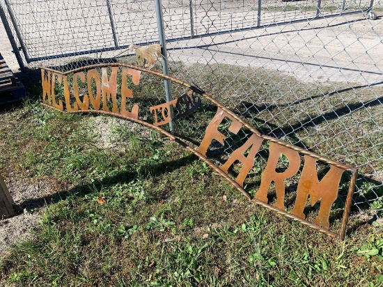 Welcome to the Farm Sign