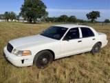 2010 Ford Crown Victoria 4 Door Police Cruiser