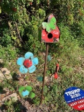 Birdhouse with flower stand