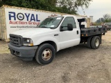 2004 Ford F-350 Flatbed Truck