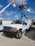 2001 Ford F-550 4x4 40ft Bucket Truck