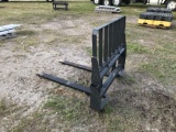 CNH Skid Steer Fork and Frame Attachment