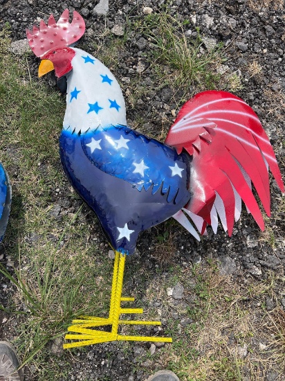 Rooster yard art