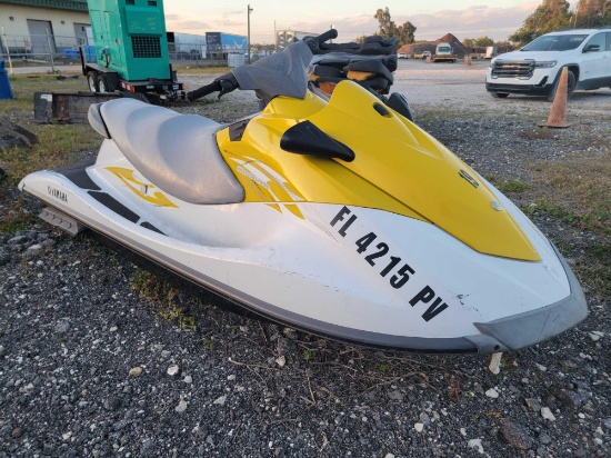 Yahama Jet Ski VX10 3 Passenger Jet Ski