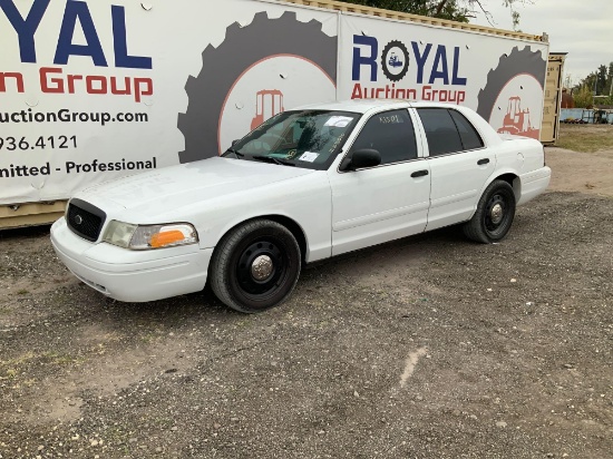 2008 Ford Crown Victoria 4 Door Police Sedan