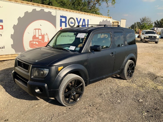 2004 Honda Element Sport Utility Vehicle