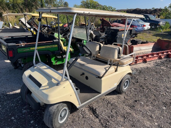 Club car 4 passenger cart