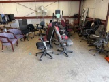Lot of 25 Chairs