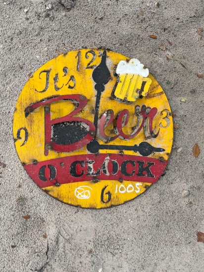 It?s beer o?clock sign