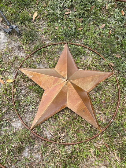3 foot star yard art