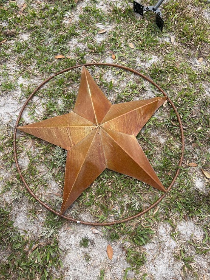 3 foot star yard art