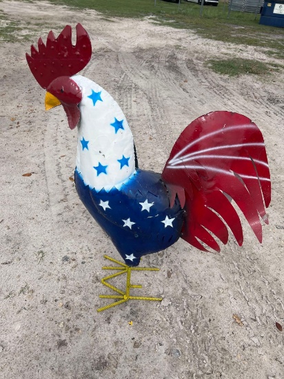Rooster lawn art