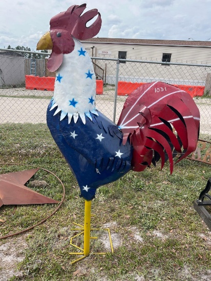 6 foot rooster lawn art