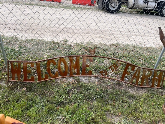 10 foot welcome to the farm sign