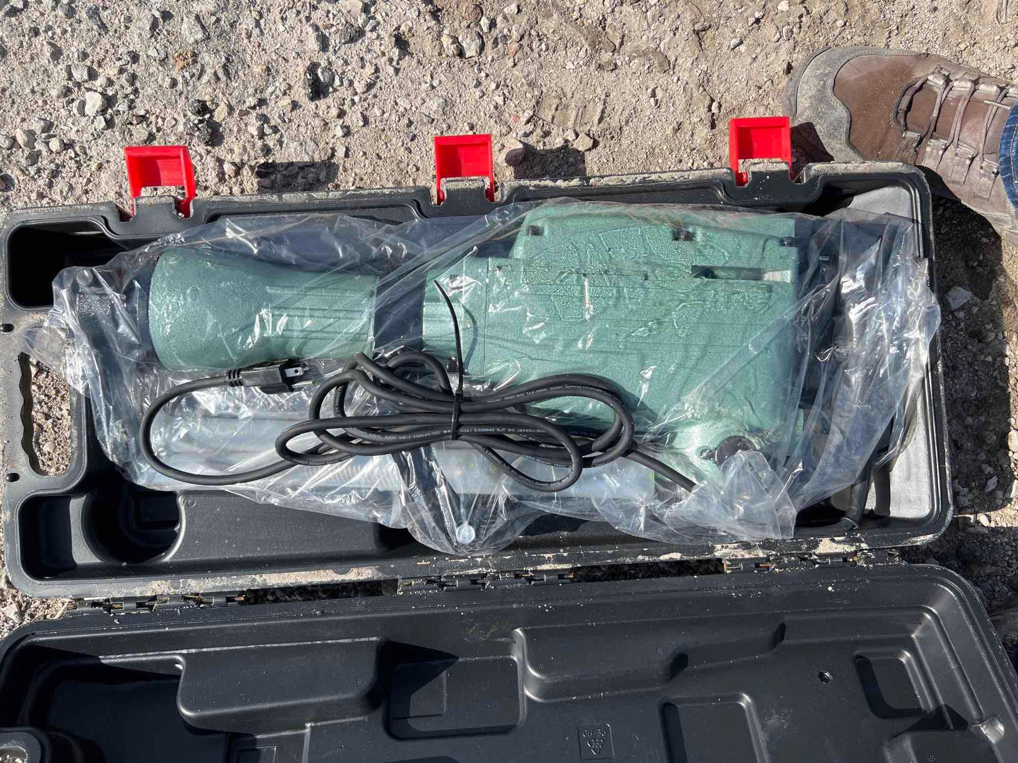 Unused Huskie B65 Electric Demolition Hammer Proxibid