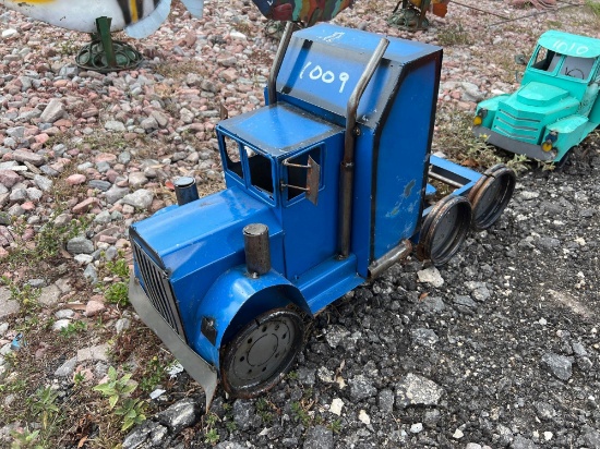 Blue Semi Truck Decor