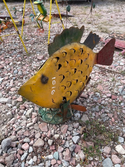 Metal Fish Decor