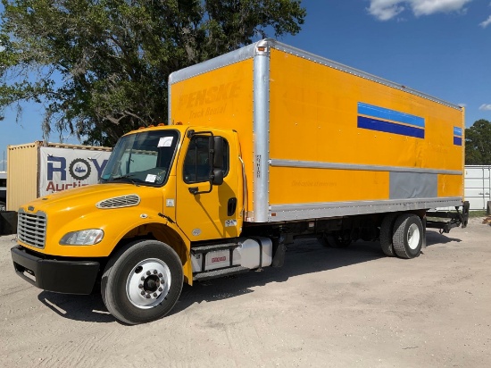 2014 Freightliner M2 26FT Box Truck