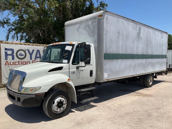 2004 International 4300 24FT Box Truck