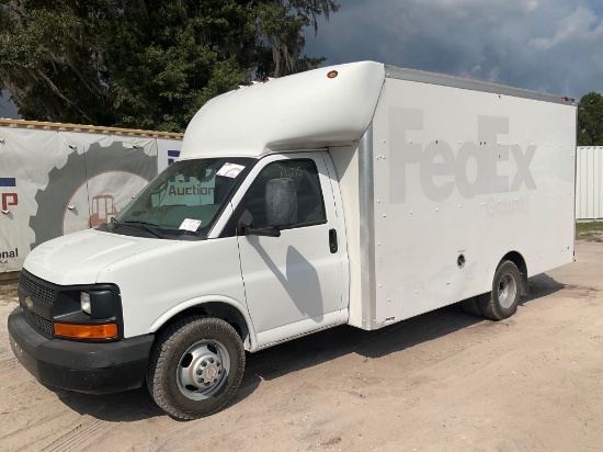 2015 Chevrolet Express 15ft Box Truck