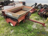 Toro Towable Top Dresser