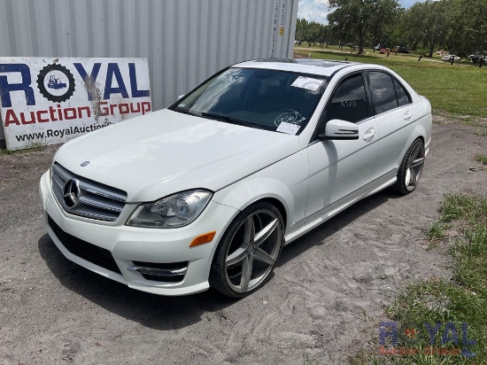 2013 Mercedes-Benz C-Class 4-Door Sedan
