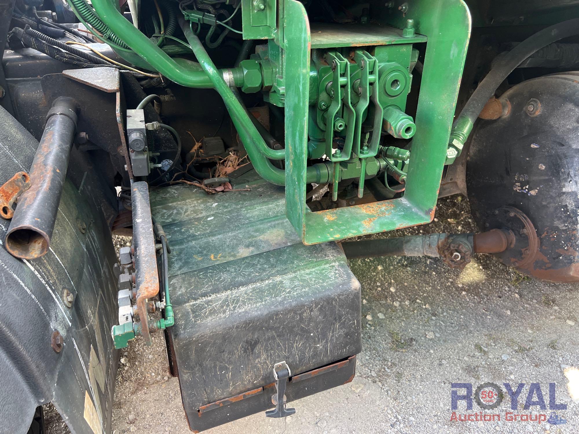 2006 Mack MR688S McNeilus 3213 Rear Loader | Proxibid