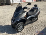 2010 Piaggio MP3 Motorcycle