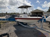 2010 NauticStar 1910 motor boat