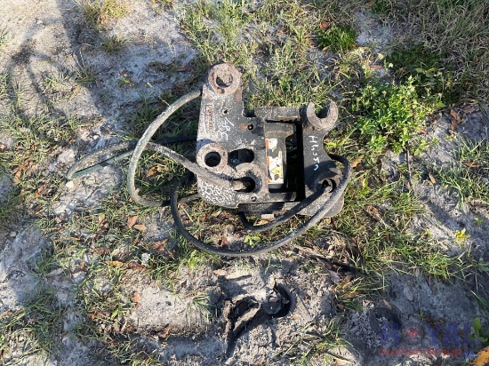 Hydraulic Swivel Attachment